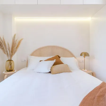 Casa Boma - Modern & Luminous With Balcony - Alcantara I Apartment *