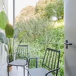 Casa Boma - Modern & Luminous With Balcony - Alcantara I ליסבון